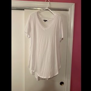 Fashion Nova high-low tee